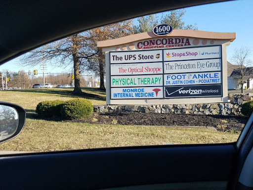 Shopping Mall «Concordia Shopping Center», reviews and photos, 1600 Perrineville Rd, Monroe Township, NJ 08831, USA