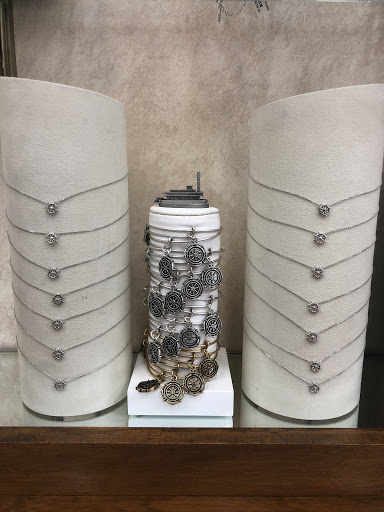 Jeweler «Baker & Baker Jewelers, Inc - Jewelry Store», reviews and photos, 105 Putnam St, Marietta, OH 45750, USA