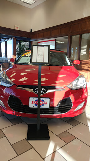 Used Car Dealer «Express Credit Auto of Tulsa», reviews and photos, 4215 S Memorial Dr, Tulsa, OK 74145, USA