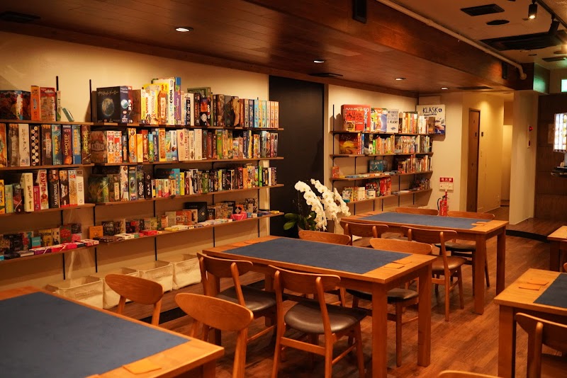 名古屋大須のボードゲームカフェ Board Game's DOPPEL
