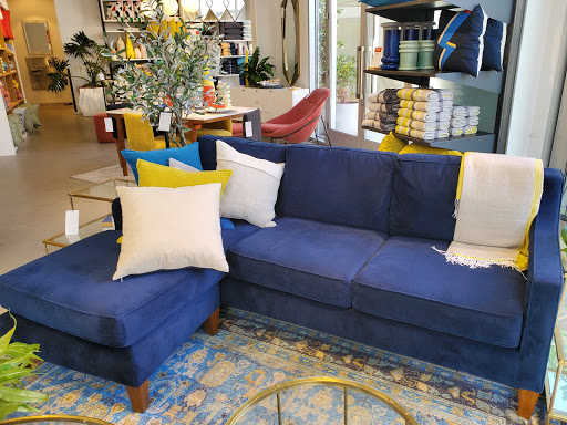 Furniture Store «Pottery Barn», reviews and photos, 1415 4th St, Santa Monica, CA 90401, USA