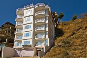Seven Hills Shimla by Him Haults Hospitality image