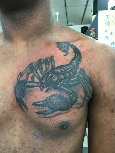 Tattoo Shop «Ink-N-Um Tattoo and Body Piercing», reviews and photos, 621 Burnham Ave, Calumet City, IL 60409, USA