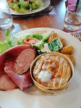 photo n° 36 du restaurants Le Hameau du Fromage à Cléron