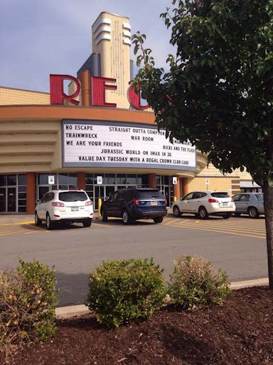 Movie Theater «Regal Cinemas Transit Center 18 & IMAX», reviews and photos, 6707 Transit Rd, Williamsville, NY 14221, USA