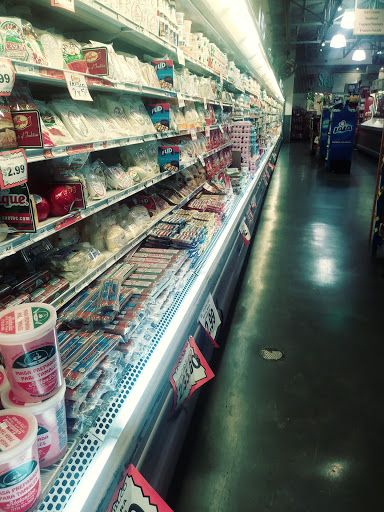 Grocery Store «Fresh Market Place», reviews and photos, 2600 N Central Ave, Chicago, IL 60639, USA