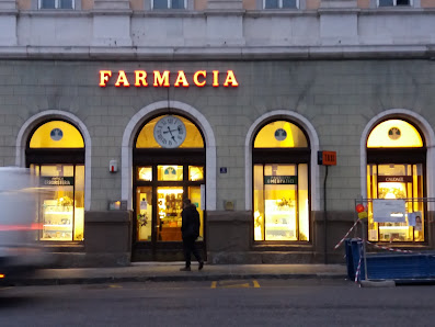 Farmacia al Sant`Andrea Piazza Venezia, 2, 34123 Trieste TS, Italia