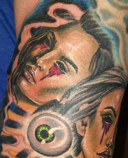 Tattoo Shop «La Rue Tattoo Inc.», reviews and photos, 351 N Central Ave, Umatilla, FL 32784, USA