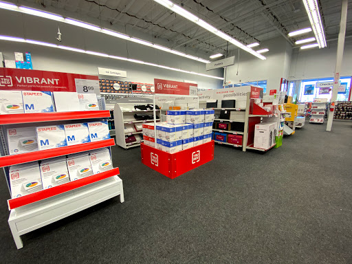 Office Supply Store «Staples», reviews and photos, 921 N Milliken Ave, Ontario, CA 91761, USA
