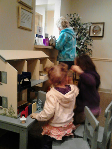 6000 Steubenville Pike #105, McKees Rocks, PA 15136, USA