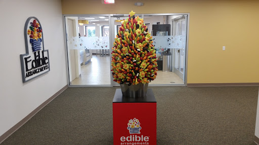 Gift Shop «Edible Arrangements», reviews and photos, 95 Barnes Rd, Wallingford, CT 06492, USA