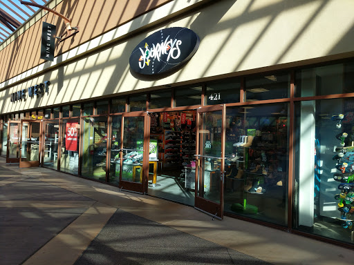 Journeys, 1001 N Arney Rd #421, Woodburn, OR 97071, USA, 