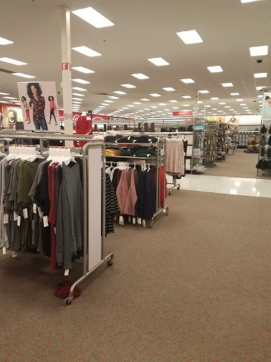 Department Store «Target», reviews and photos, 8282 Golden Link Blvd, Northfield, OH 44067, USA