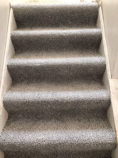 Flooring Store «Molyneaux Tile Carpet Wood», reviews and photos, 170 Quinn Dr, Pittsburgh, PA 15275, USA