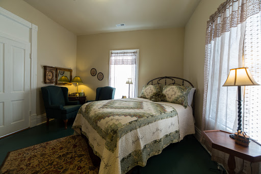 Hotel «Grand Victorian Inn», reviews and photos, 5 Old Dixie Hwy, Park City, KY 42160, USA