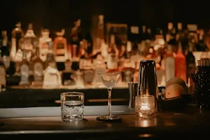 HiU Cocktails & Cuisine image