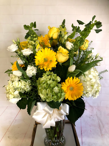 Florist «AB Garden Center & Florist Inc», reviews and photos, 162-24 Northern Blvd, Flushing, NY 11358, USA