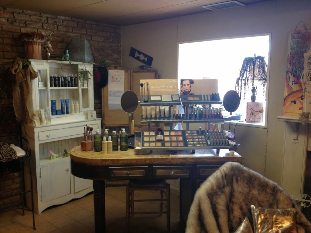 Loletah's VIP Salon 35055