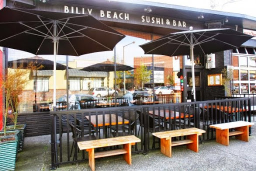 Billy Beach Sushi & Bar