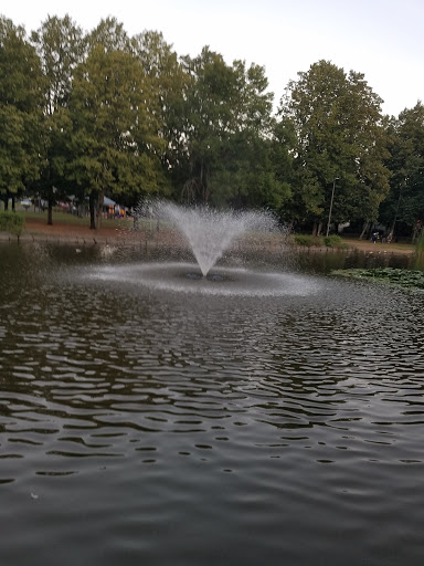 Golf Course «Gresham Golf Course», reviews and photos, 2155 NE Division St, Gresham, OR 97030, USA