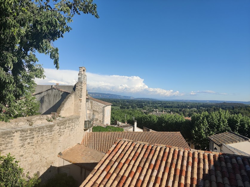 Au Micocoulier à Châteauneuf-de-Gadagne (Vaucluse 84)