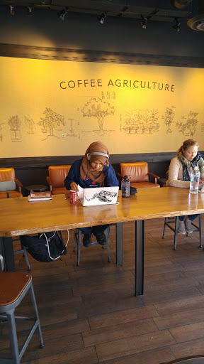 Coffee Shop «Starbucks», reviews and photos, 1757 E Hebron Pkwy, Carrollton, TX 75010, USA