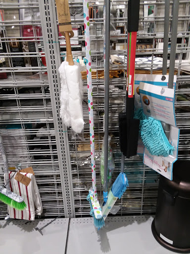 Shopping Mall «Dutch Square Mall», reviews and photos, 421 Bush River Rd, Columbia, SC 29210, USA