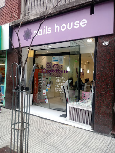 Nails House Boutique