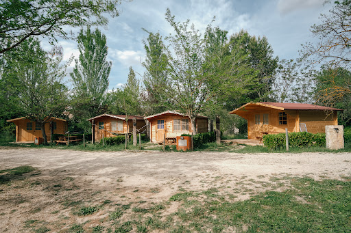 Slow Life Camping Venta del Moro en Venta del Moro