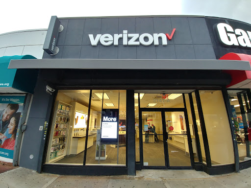 Cell Phone Store «Verizon», reviews and photos, 2141 86th St, Brooklyn, NY 11214, USA