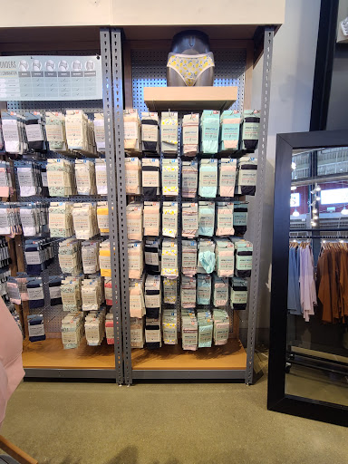 Store «Duluth Trading Company», reviews and photos, 13890 Cabela Pkwy, Noblesville, IN 46060, USA