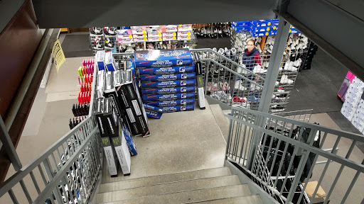 Sporting Goods Store «Play It Again Sports», reviews and photos, 2575 Fairview Ave N, Roseville, MN 55113, USA