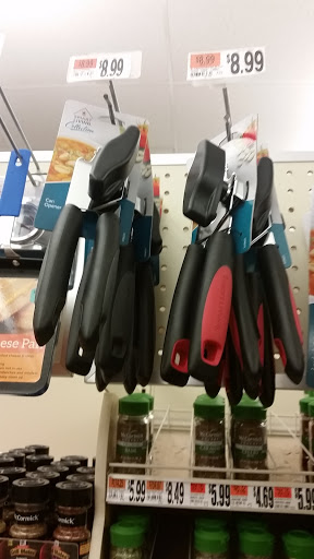 Grocery Store «Stop & Shop», reviews and photos, 105 Alewife Brook Pkwy, Somerville, MA 02144, USA