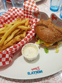 Cheeseburger du Restaurant américain Holly's Diner à Vierzon - n°17