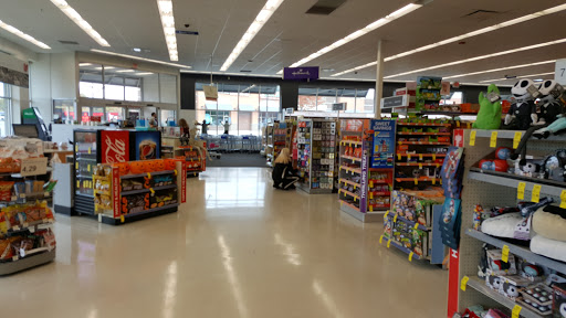 Drug Store «Walgreens», reviews and photos, 3913 W Old Shakopee Rd, Bloomington, MN 55437, USA