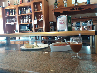 Cafe Bar Fina - Av. de Torrepacheco, 5, 30708 El Jimenado, Murcia, Spain