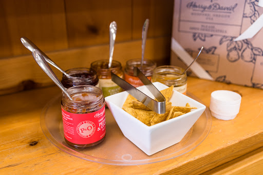 Gift Basket Store «Harry & David», reviews and photos, 8567 Factory Shops Blvd, Jeffersonville, OH 43128, USA