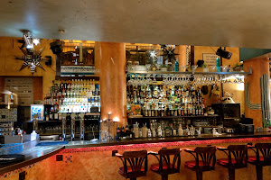 Salud Mexican Restaurant & Bar