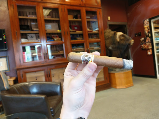 Broadway Cigar Co