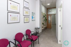 Clinica Logón image