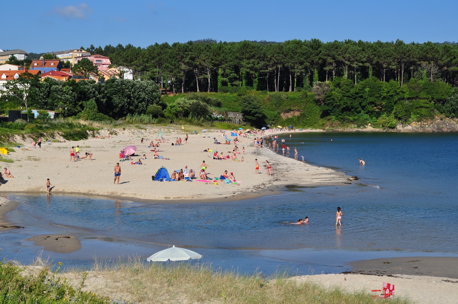 Valokuva Praia de Sardineiroista. sisältäen tilava lahti