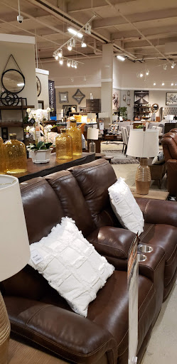 Furniture Store «Ashley HomeStore», reviews and photos, 164 Glen Cove Rd, Carle Place, NY 11514, USA