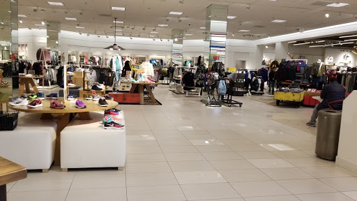 Department Store «Nordstrom Southcenter», reviews and photos, 100 Southcenter Mall, Tukwila, WA 98188, USA