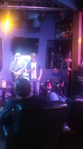 Coffee Shop «Classic Rock Coffee Co», reviews and photos, 1015 N Harbor Blvd, Fullerton, CA 92832, USA