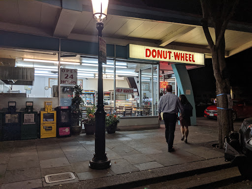 Donut Shop «Donut Wheel», reviews and photos, 2017 First St, Livermore, CA 94550, USA