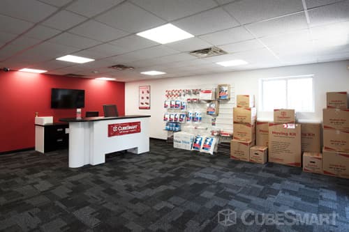 Self-Storage Facility «CubeSmart Self Storage», reviews and photos, 201 Concord St, Pawtucket, RI 02860, USA