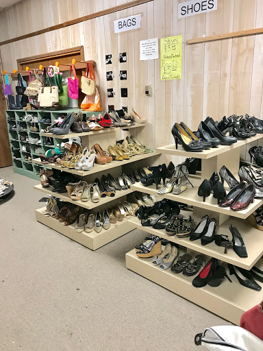 Thrift Store «Salvation Army», reviews and photos, 218 Bayou Narcisse Rd, Gonzales, LA 70737, USA
