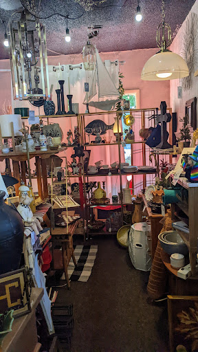 Furniture Store «Old Flamingo», reviews and photos, 3474 S 2300 E, Salt Lake City, UT 84109, USA