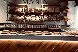 Panadería Manín image