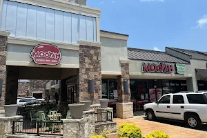 MOOYAH Burgers, Fries & Shakes image